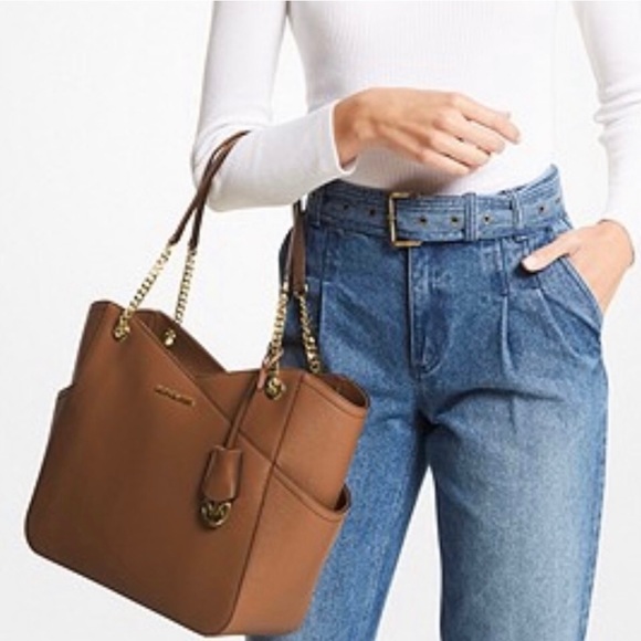 Michael Kors Jet Set Large Saffiano Tan Leather Shoulder Bag - Picture 2 of 8